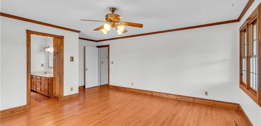 Homes for Sale in Smithville, MO 64089 | 306  HILLCREST Street