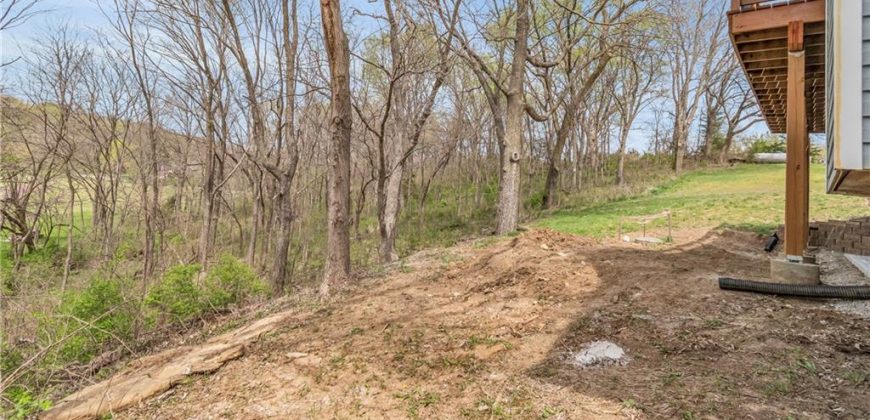 Homes for Sale in Smithville, MO 64089 | 306  HILLCREST Street
