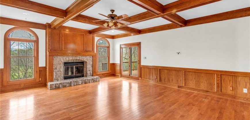 Homes for Sale in Smithville, MO 64089 | 306  HILLCREST Street