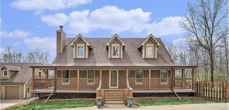 Homes for Sale in Smithville, MO 64089 | 4623  Whispering Oaks Lane