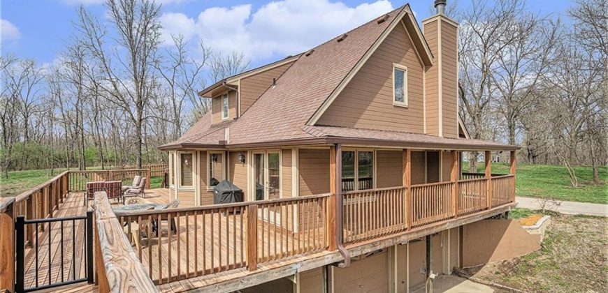 Homes for Sale in Smithville, MO 64089 | 4623  Whispering Oaks Lane