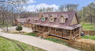 Homes for Sale in Smithville, MO 64089 | 4623  Whispering Oaks Lane