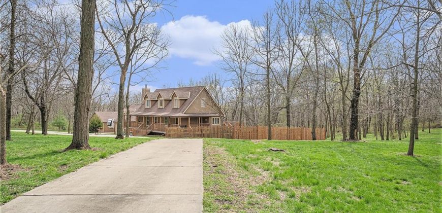 Homes for Sale in Smithville, MO 64089 | 4623  Whispering Oaks Lane