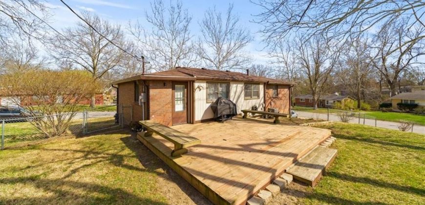 Homes for Sale in Kansas City, MO 64151 | 5018 NW Huonker Road