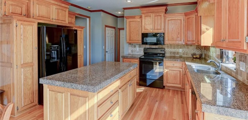 Homes for Sale in Kansas City, MO 64157 | 9001 N Hunter Avenue