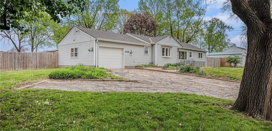 Homes for Sale in Pleasant Valley, MO 64068 | 7005  Fulton Road
