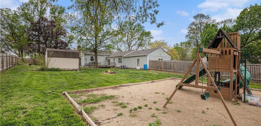 Homes for Sale in Pleasant Valley, MO 64068 | 7005  Fulton Road