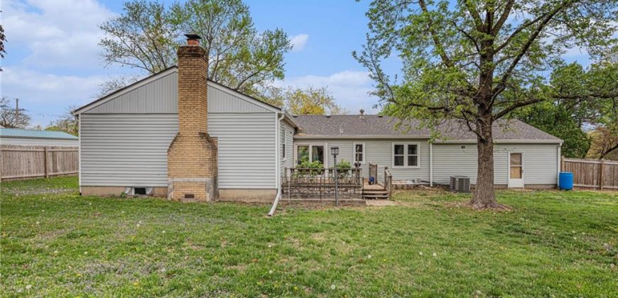 Homes for Sale in Pleasant Valley, MO 64068 | 7005  Fulton Road