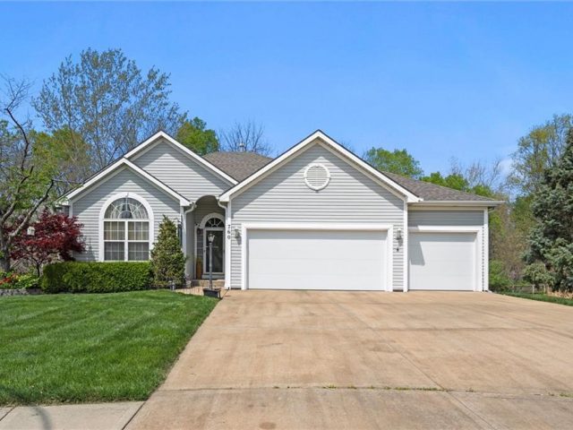 Homes for Sale in Liberty, MO 64068 | 760  Herrman Court