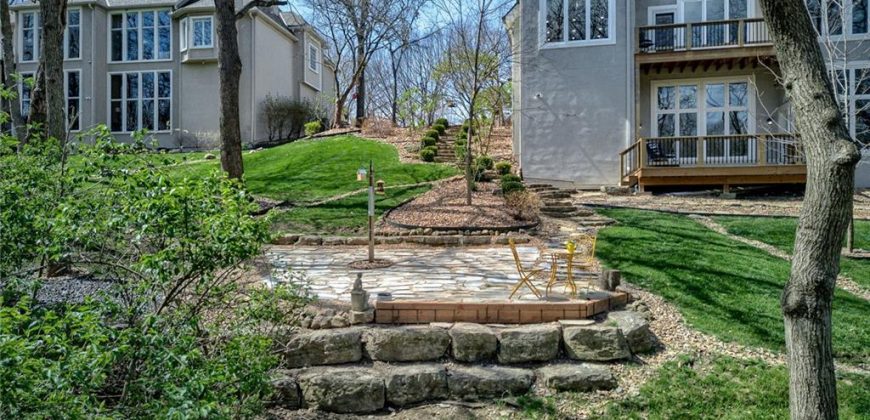 Homes for Sale in Kansas City, MO 64116 | 4523 N Mulberry Drive