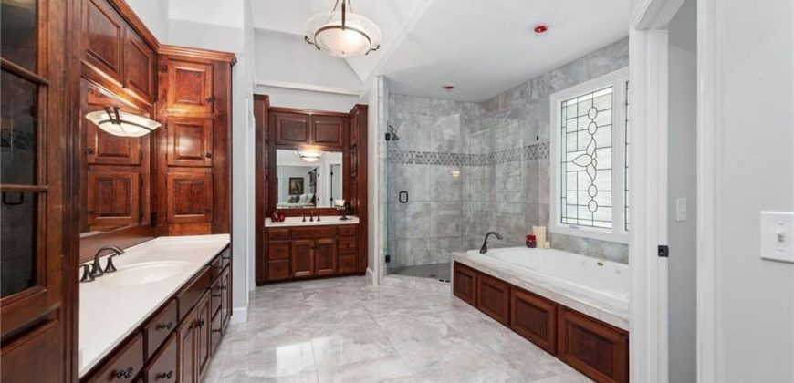 Homes for Sale in Kansas City, MO 64116 | 4523 N Mulberry Drive