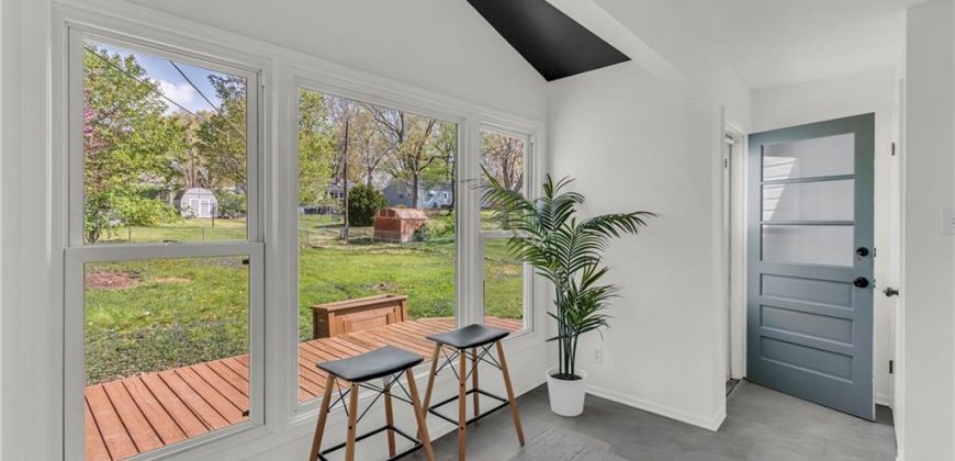 Homes for Sale in Kansas City, MO 64118 | 1006 NE 67th Street