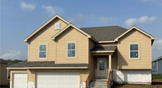 Homes for Sale in Kansas City, MO 64165 | 1222 NE 122nd Street