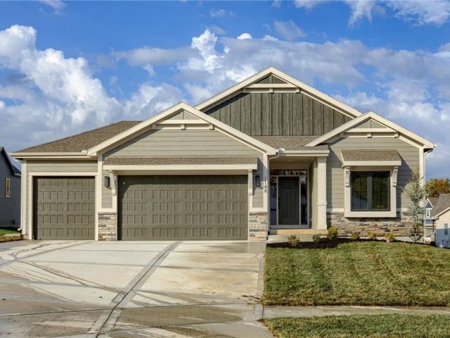 Homes for Sale in Liberty, MO 64068 | 2148  Hay Market Court