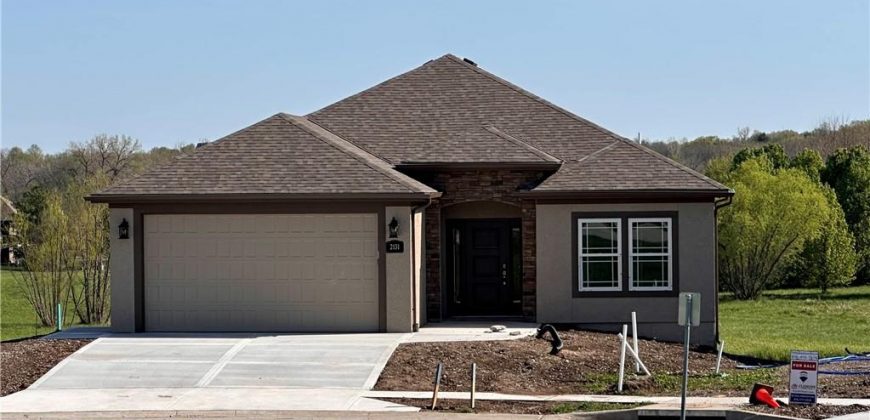 Homes for Sale in Kearney, MO 64060 | 2131  Greenfield Point