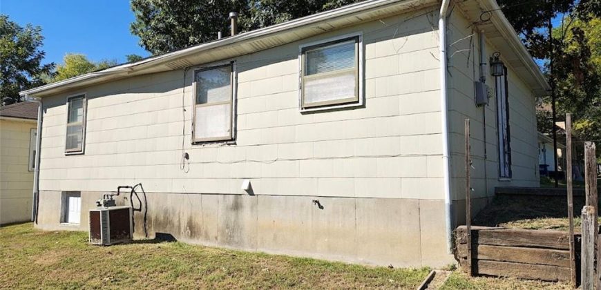 Homes for Sale in Platte City, MO 64079 | 517  1st Street