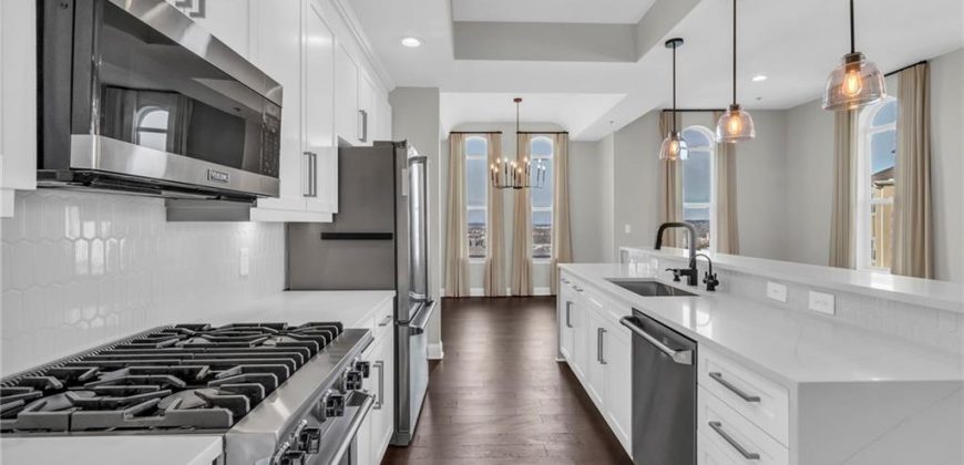 Homes for Sale in Kansas City, MO 64116 | 3810 N Mulberry Drive, Unit#301
