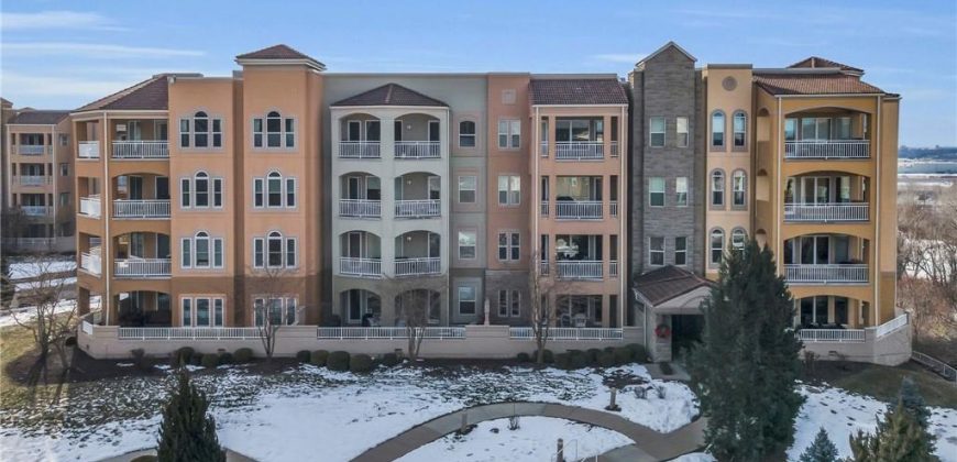 Homes for Sale in Kansas City, MO 64116 | 3810 N Mulberry Drive, Unit#301
