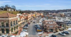 Homes for Sale in Kansas City, MO 64116 | 3810 N Mulberry Drive, Unit#301