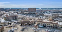 Homes for Sale in Kansas City, MO 64116 | 3810 N Mulberry Drive, Unit#301