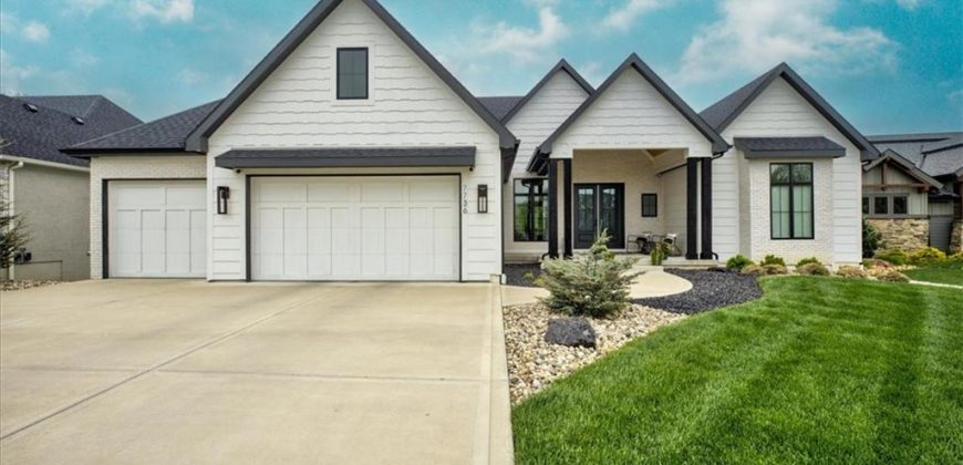 Homes for Sale in Kansas City, MO 64158 | 7736 N Donnelly Avenue