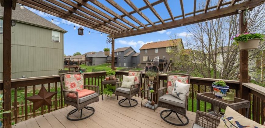 Homes for Sale in Kansas City, MO 64155 | 1011 NW 112th Terrace
