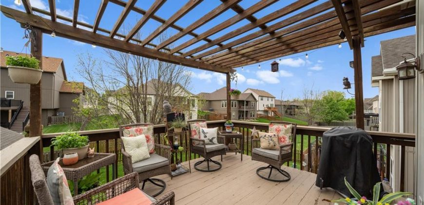 Homes for Sale in Kansas City, MO 64155 | 1011 NW 112th Terrace