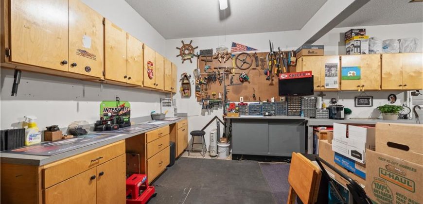 Homes for Sale in Kansas City, MO 64155 | 1011 NW 112th Terrace