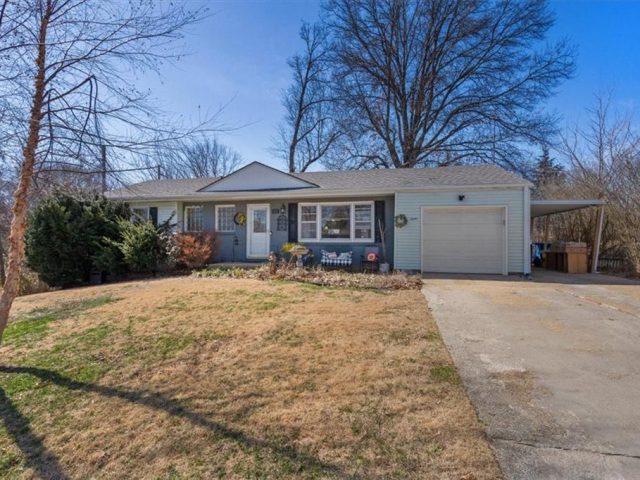 Homes for Sale in Liberty, MO 64068 | 12  Virginia Drive