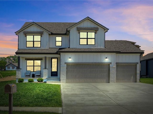 Homes for Sale in Platte City, MO 64079 | 2415 N Windmill Circle