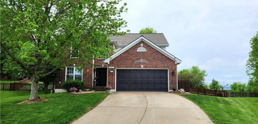 Homes for Sale in Liberty, MO 64068 | 1071  Maple Woods Court