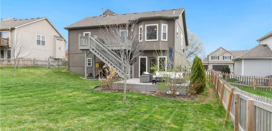 Homes for Sale in Kansas City, MO 64155 | 9712 N Highland Terrace