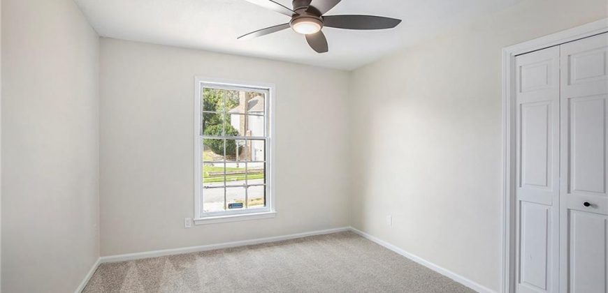 Homes for Sale in Kansas City, MO 64151 | 7401 N Amoret Avenue