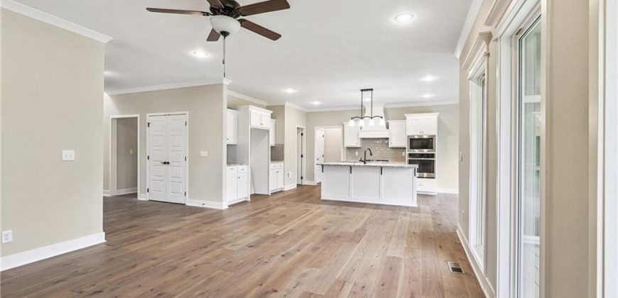 Homes for Sale in Kansas City, MO 64156 | 10204 N Winchester Avenue
