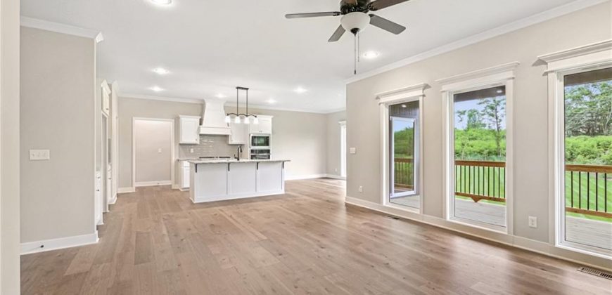 Homes for Sale in Kansas City, MO 64156 | 10204 N Winchester Avenue
