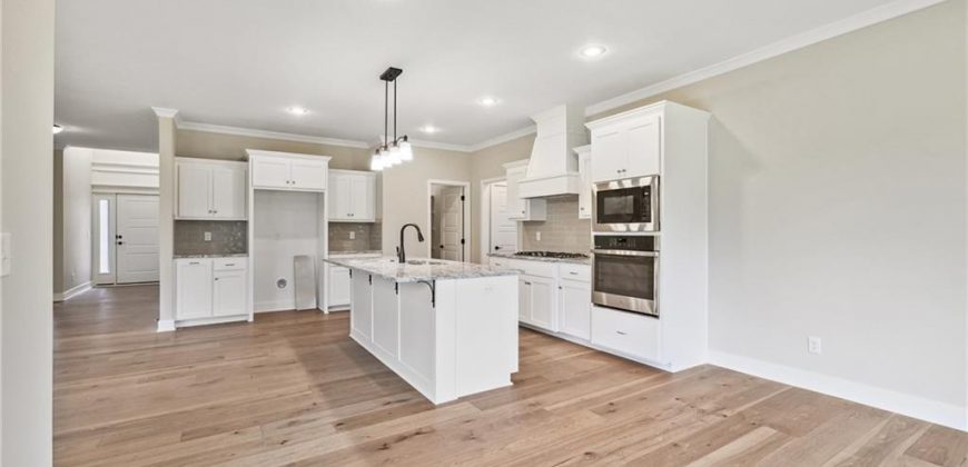 Homes for Sale in Kansas City, MO 64156 | 10204 N Winchester Avenue