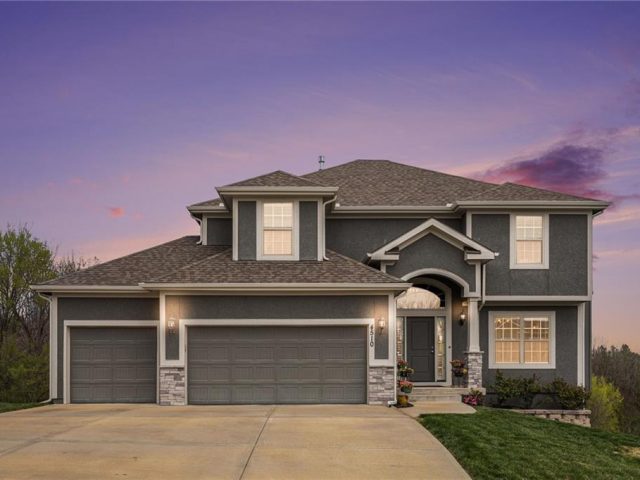 Homes for Sale in Kansas City, MO 64119 | 4510 NE 67th Terrace