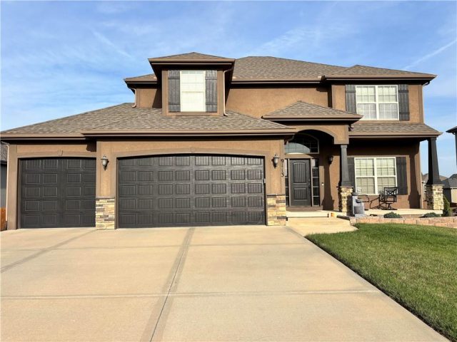 Homes for Sale in Kansas City, MO 64156 | 9113 N Myrtle Avenue