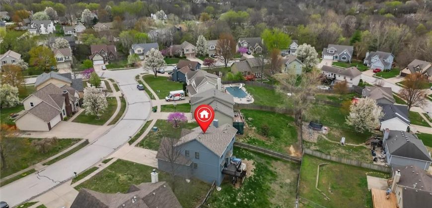 Homes for Sale in Kansas City, MO 64152 | 6486  Altus Drive