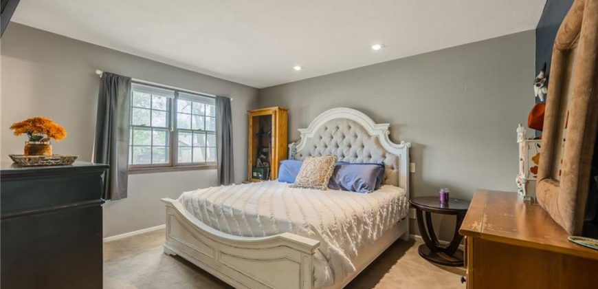 Homes for Sale in Liberty, MO 64068 | 1039  Essex Street