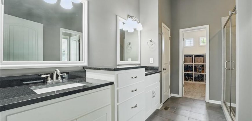 Homes for Sale in Kansas City, MO 64154 | 9308 N Chatham Avenue