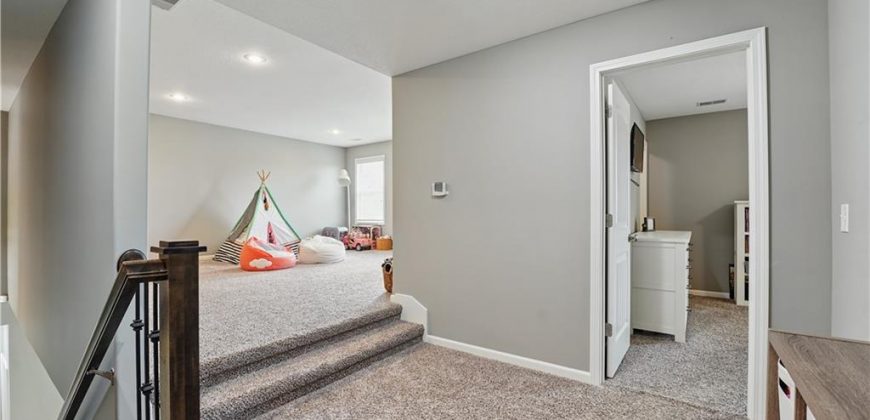 Homes for Sale in Kansas City, MO 64154 | 9308 N Chatham Avenue