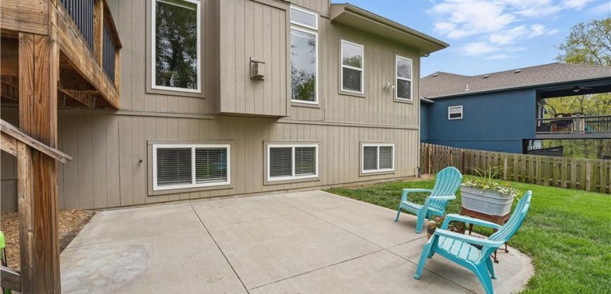 Homes for Sale in Kansas City, MO 64154 | 9308 N Chatham Avenue
