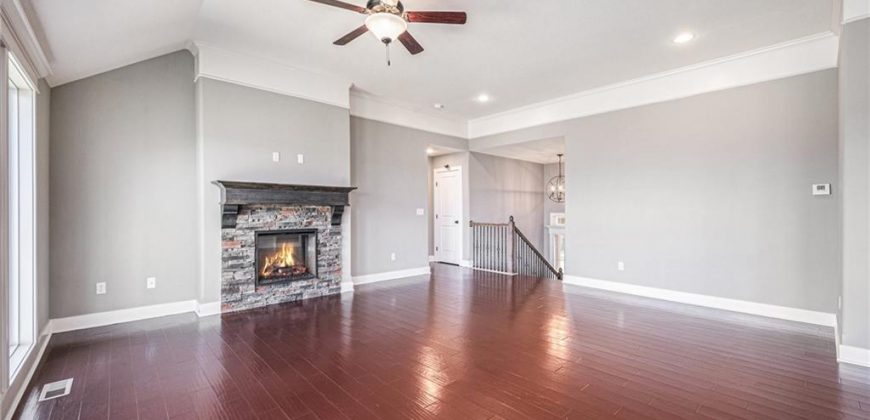 Homes for Sale in Smithville, MO 64089 | 704  Walnut Drive