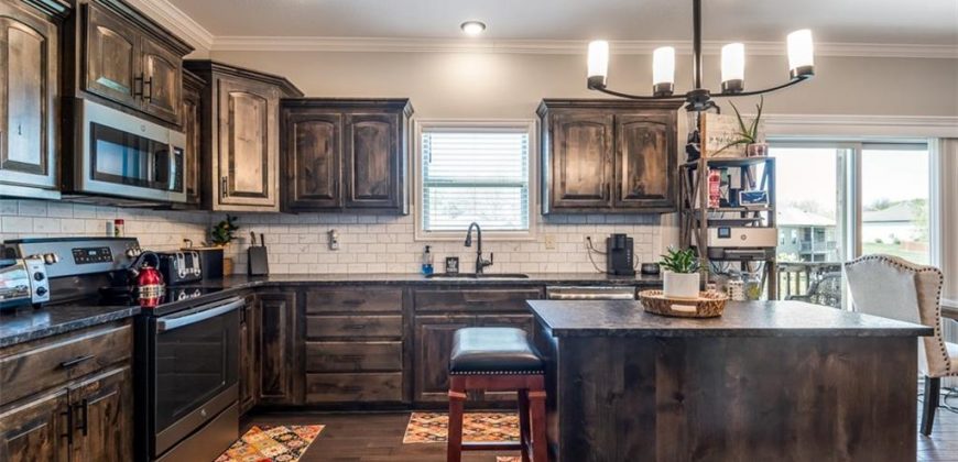 Homes for Sale in Kansas City, MO 64155 | 309 NE 102nd Terrace