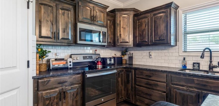 Homes for Sale in Kansas City, MO 64155 | 309 NE 102nd Terrace