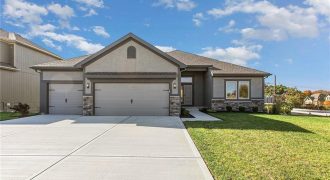 Homes for Sale in Kansas City, MO 64154 | 9427 N Belton Avenue