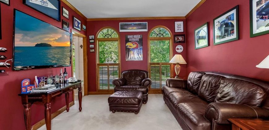 Homes for Sale in Kansas City, MO 64151 | 6113 NW 77th Street