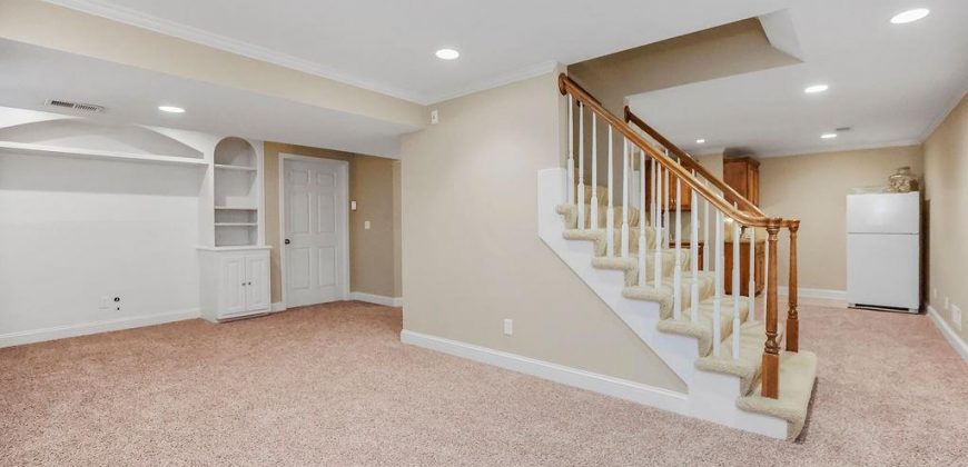 Homes for Sale in Kansas City, MO 64151 | 6113 NW 77th Street