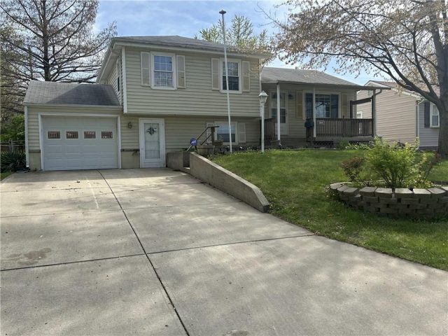 Homes for Sale in Kansas City, MO 64119 | 7809 NE San Rafael Drive